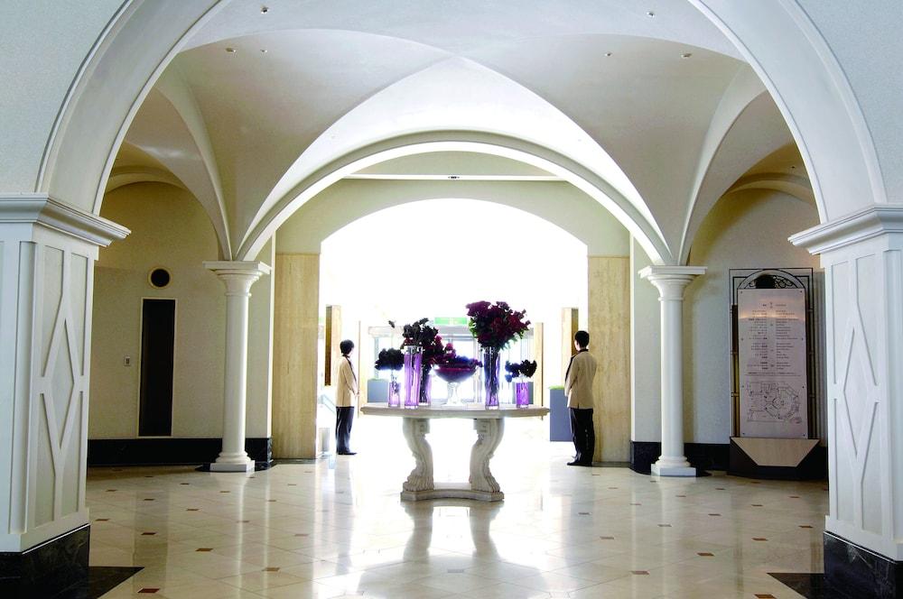 Royal Oak Hotel Spa & Gardens Otsu Esterno foto