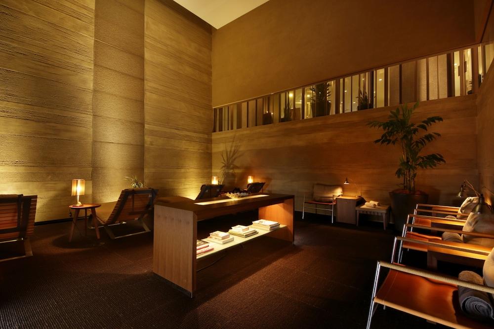 Royal Oak Hotel Spa & Gardens Otsu Esterno foto