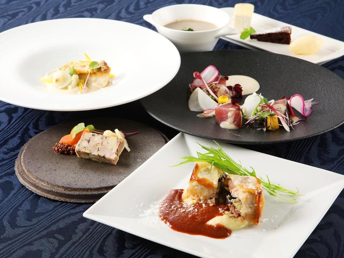 Royal Oak Hotel Spa & Gardens Otsu Esterno foto